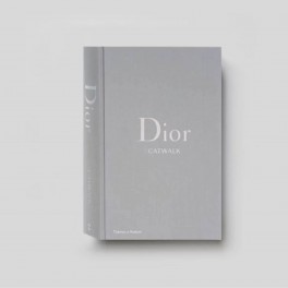 CATWALK, CHRISTIAN DIOR BOG, NEW MAGS CATWALK, CHRISTIAN DIOR BOG, NEW MAGS